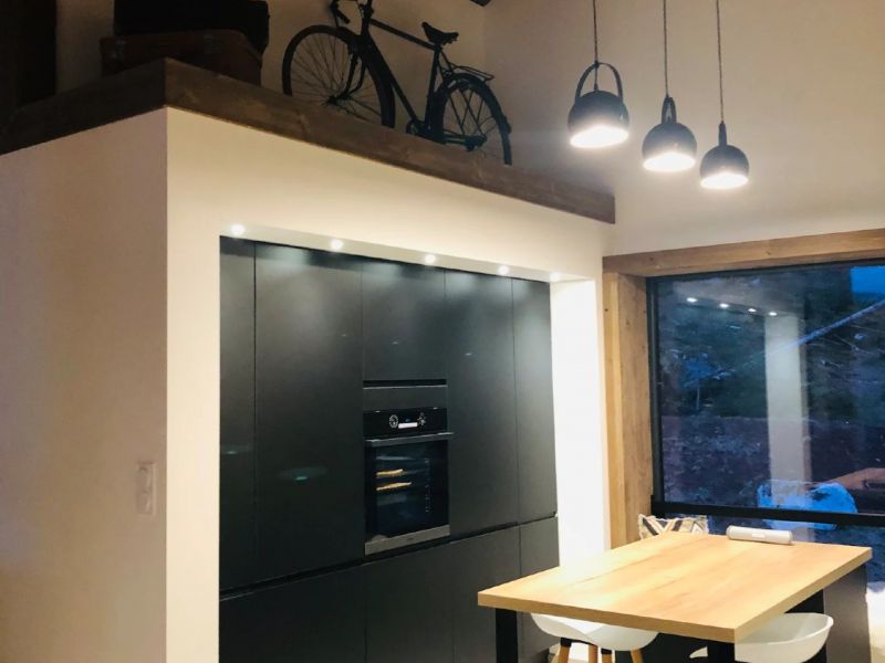 706314ae 1089 4030 ab99dc9d774e